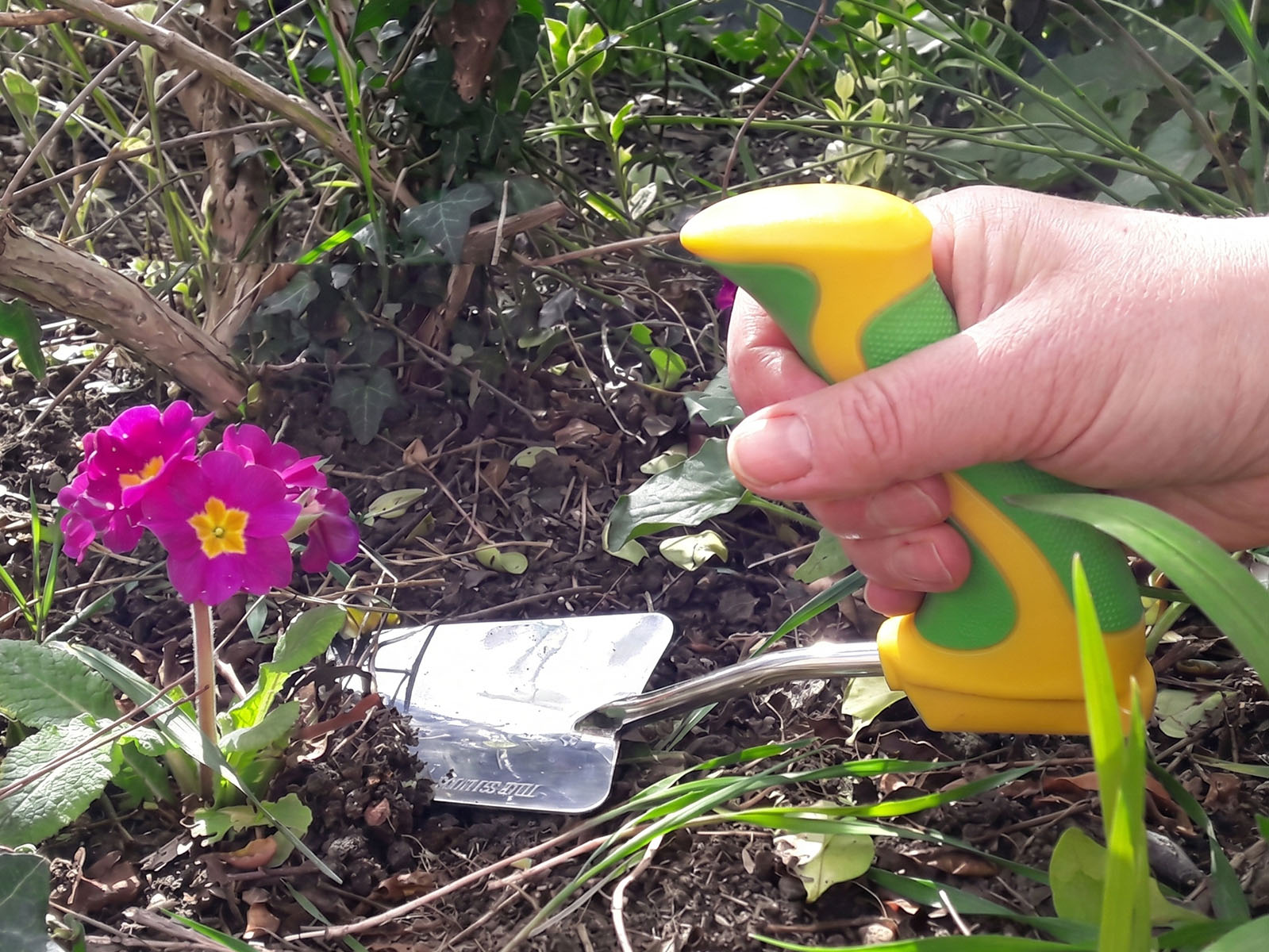 Ergonomische Tuinschep M1.jpg (1)